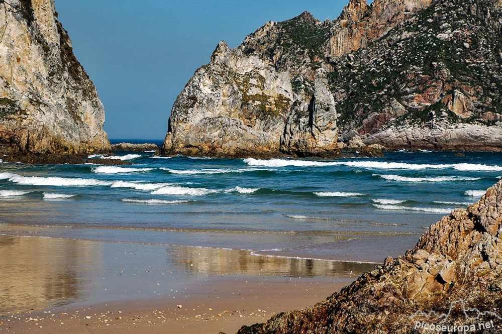 Apartamentos Turisticos El Balcon De Llavandes Colombres Εξωτερικό φωτογραφία